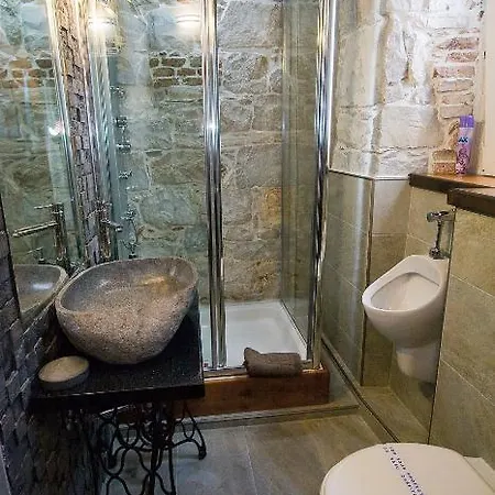 Domina Apartmán *